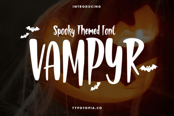 Vampyr: A Chic Display Font for Creative Projects
